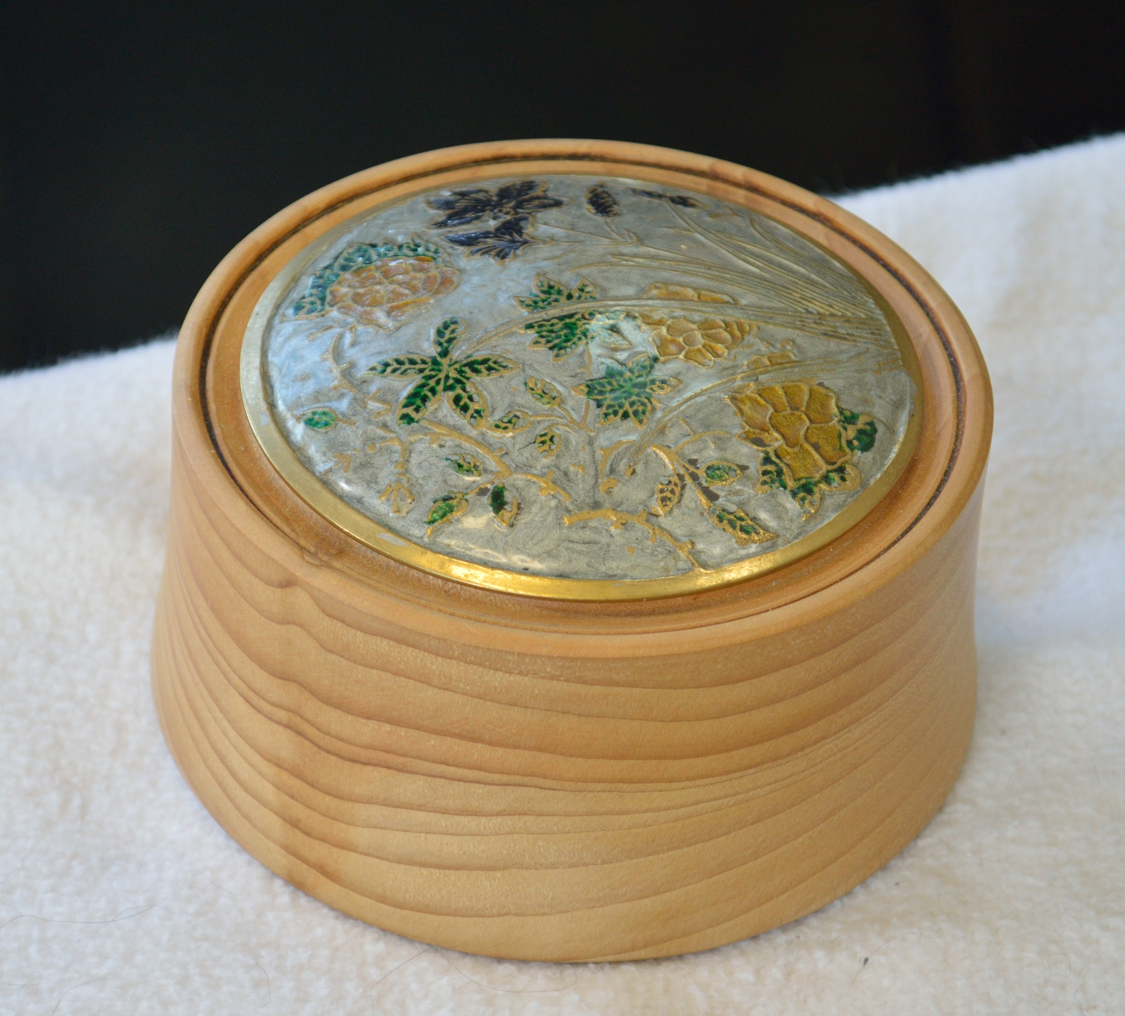 Eastern Woodturners A Club for Everyone, Young & Old!